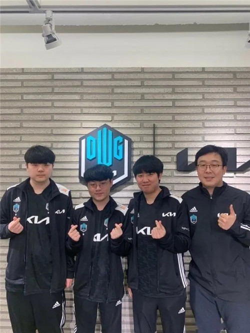 学校和家长 学校和家长